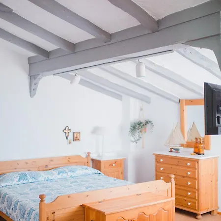 Attic Next To Agios Nikita's Apartment *