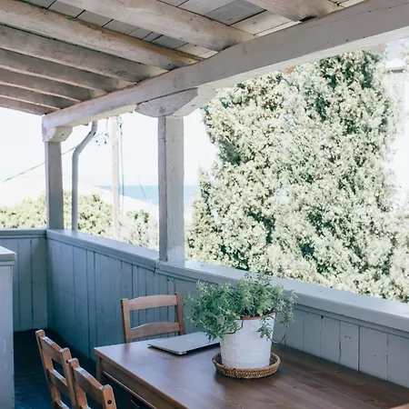 Daire Attic Next To Agios Nikita's